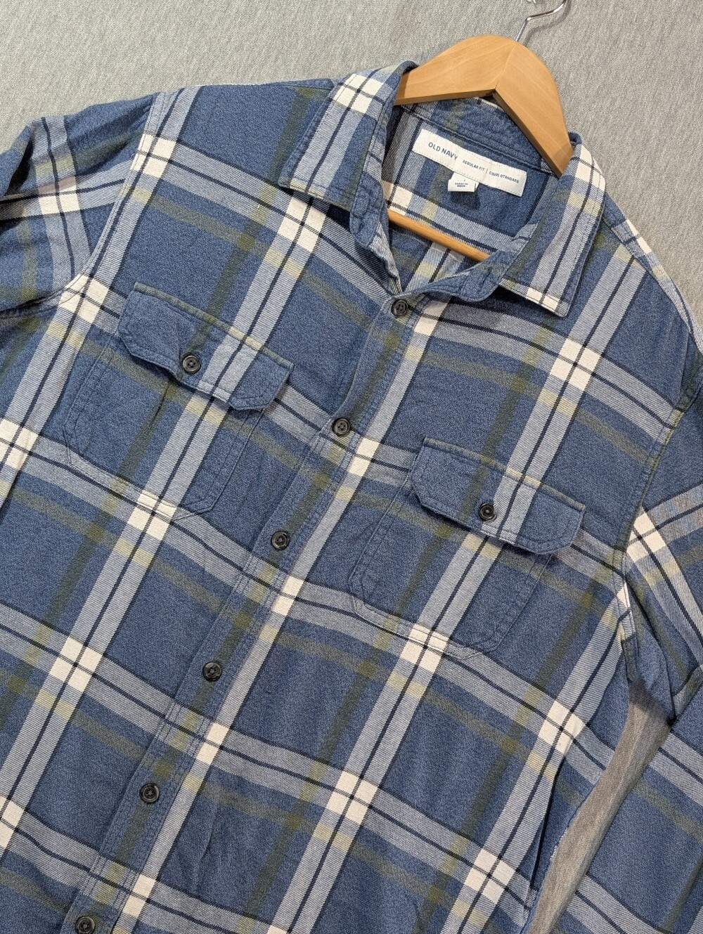 Old Navy Regular Fit Flannel Plaid Shirt Men's Large Tall Blue White